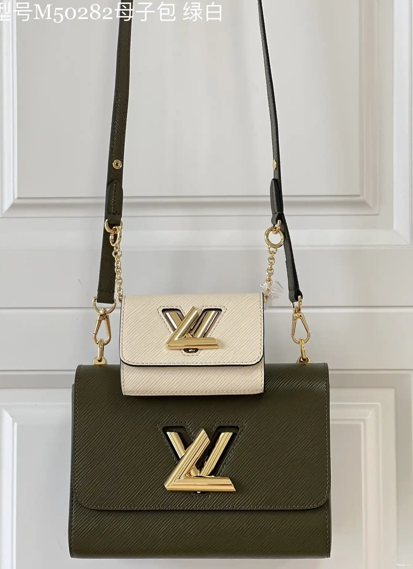 Cheap VUITTON TWIST PM LOUIS 0505